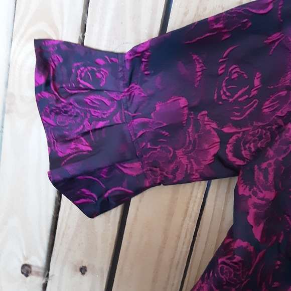 Blazer - Picture 3 of 3